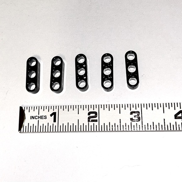 LEGO MINDSTORMS EV3 31313 Black Replacement Parts - Picture 3 of 3
